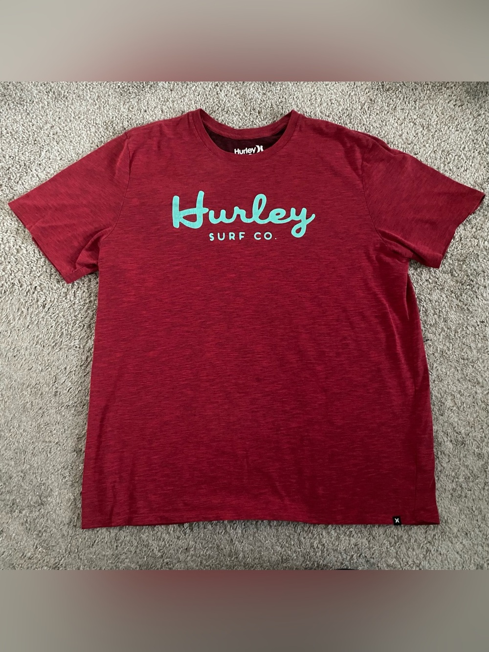 HURLEY + NIKE Dri-Fit Men’s Crew Neck T-Shirt Large Red